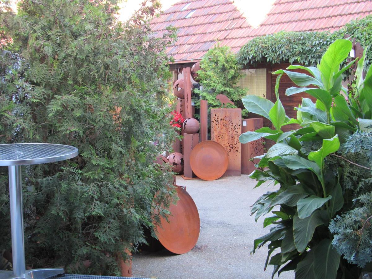 B&B Appartements Tuttlingen Exterior foto